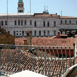 https://antigo-trovatore.hotelinveneto.com