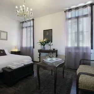  Affittacamere The Palace 5613